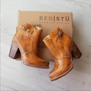 BedStu high heel bootie size 7